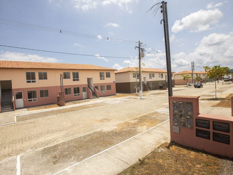 Medida provisória reforça crédito e habitação e altera programas Desenrola e Minha Casa, Minha Vida