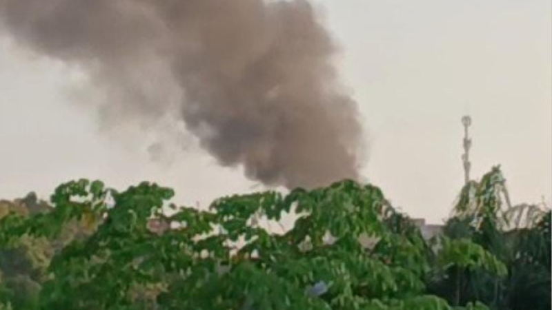 Incêndio em lixeira viciada se espalha e destrói área de mata no Distrito Industrial de Manaus