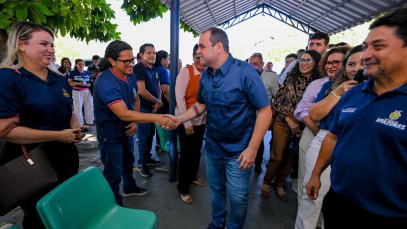 Governador Roberto Cidade anuncia concurso público com 7,8 mil vagas para reforçar a rede estadual de ensino