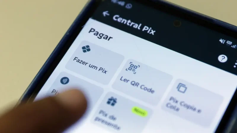 Pix enfrenta instabilidade na manhã deste domingo