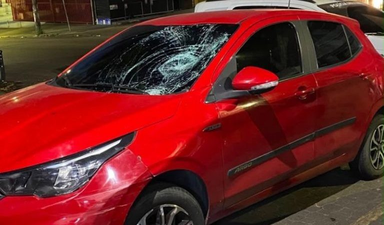 Mulher é presa por atropelar pedestre e tentar fugir do local do acidente