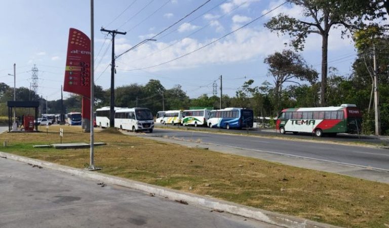 Motoristas do transporte especial aceitam reajuste de 5,5%