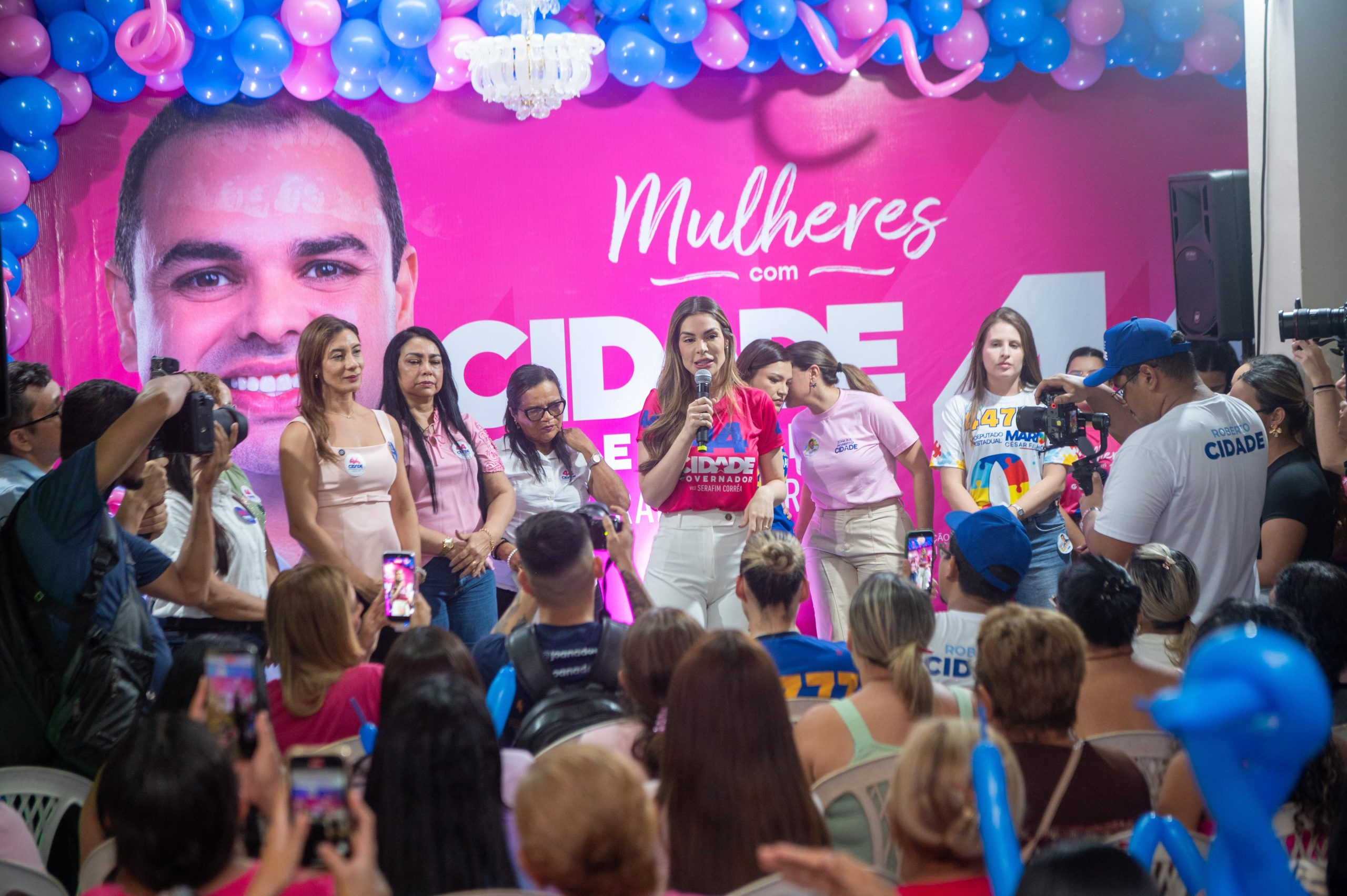 Thaisa Cidade leva propostas da coligação ‘União pelo Amazonas’ para mulheres da zona sul de Manaus