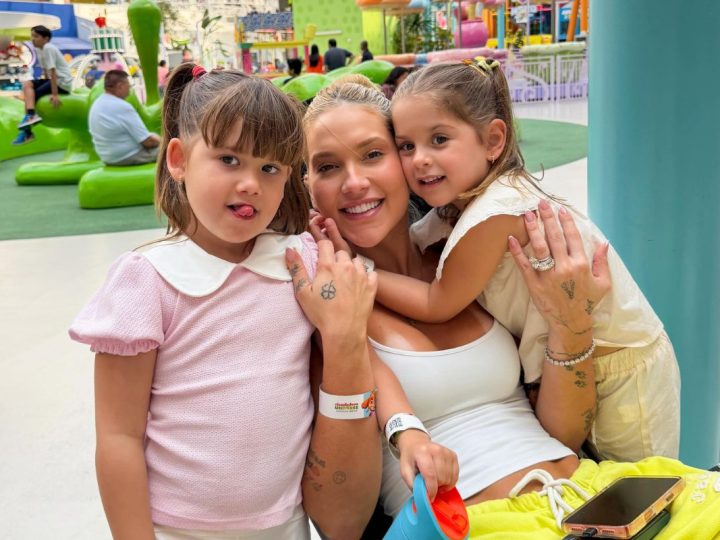 Virginia Fonseca atualiza estado de saúde das filhas após cirurgia