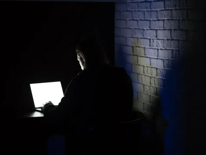 TSE debate combate a deepfake nas eleições
