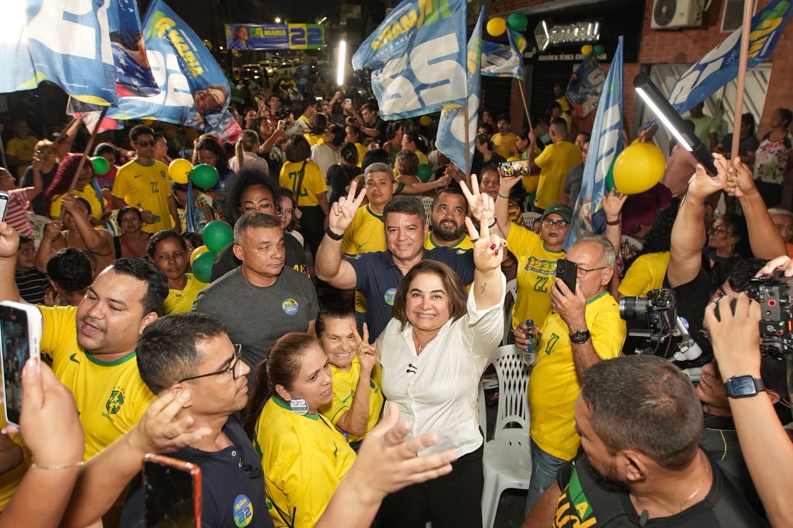 Professora Maria ganha de todos adversários no segundo turno, afirma AtlasIntel