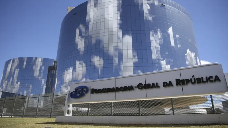 PGR defende quebra de sigilo de processo sobre pagamentos de Vorcaro
