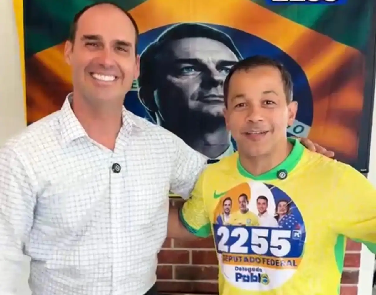 Com apoio da família Bolsonaro, delegado Pablo ganha força entre a Direita no Amazonas para deputado federal