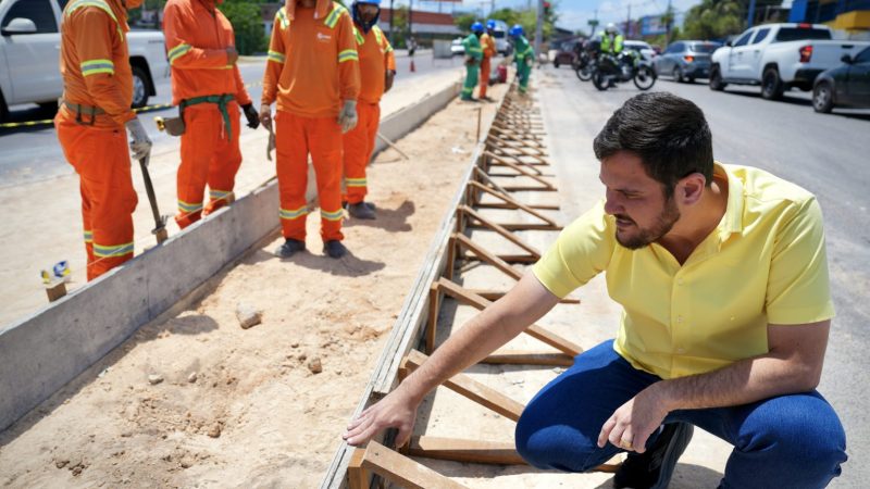 Prefeito Renato Junior vistoria obras em canteiros centrais na zona Norte com reestruturação para devolver a autoestima de Manaus