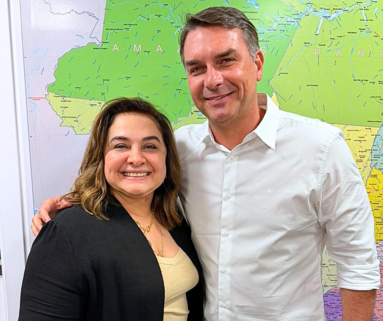 Professora Maria anuncia vinda de Flávio Bolsonaro ao Amazonas no dia 12 de setembro