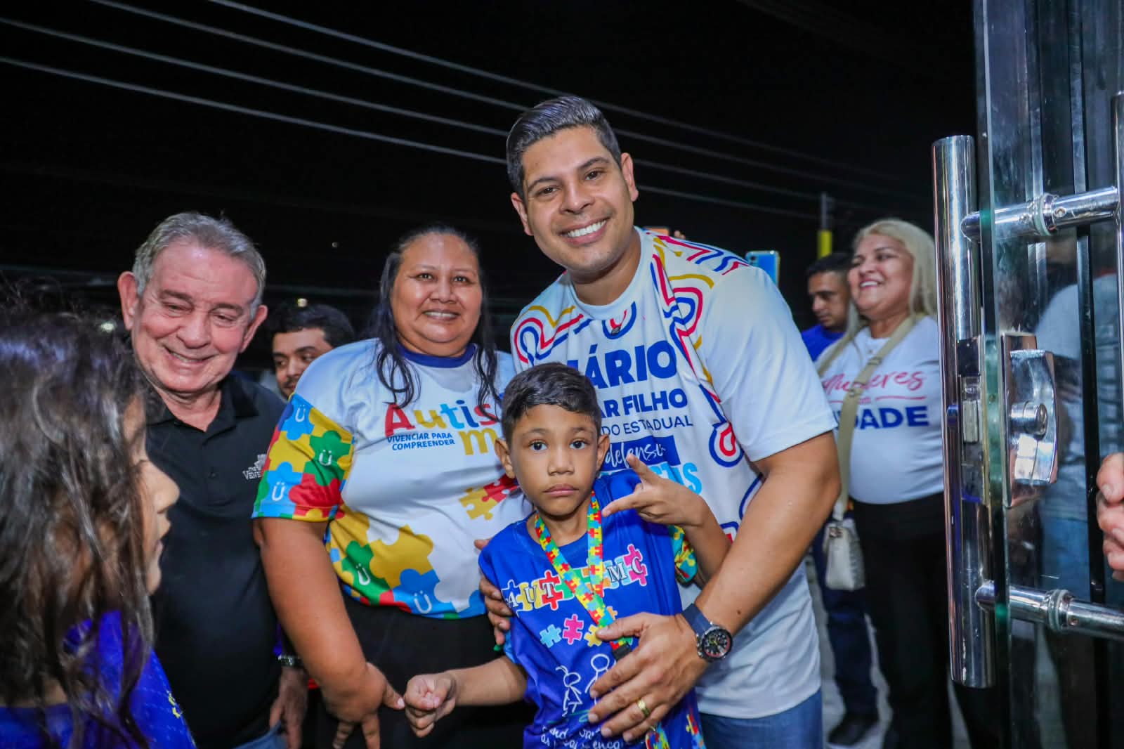 “O deputado dos autistas”: Autor do CAIC-TEA e JUVENTUDE TEA, Mário César Filho ganha reconhecimento de mães atípicas no Amazonas