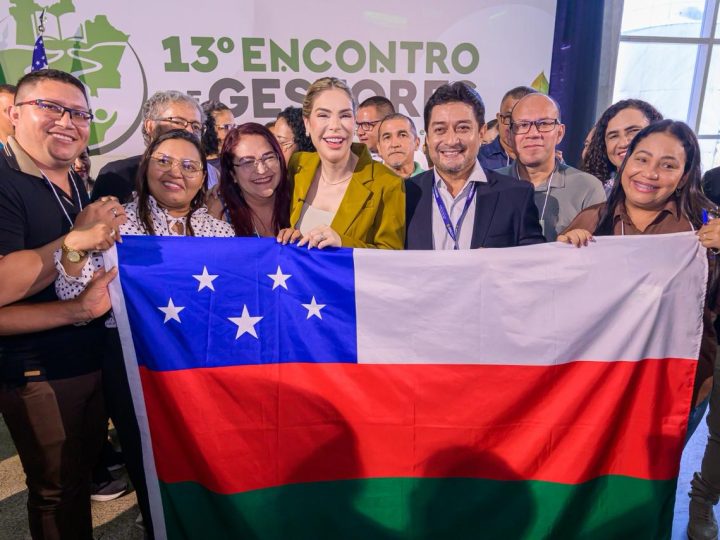 Thaisa Cidade acompanha abertura do 13º Encontro de Gestores do Amazonas