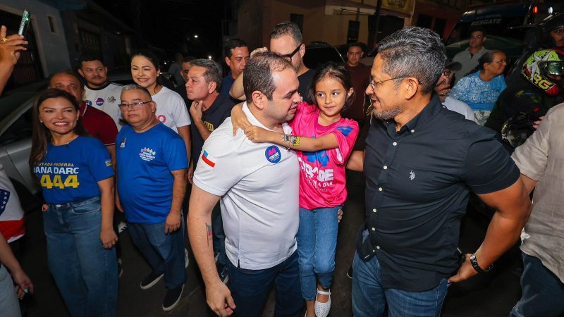 Roberto Cidade reúne mais de 4 mil pessoas na Zona Oeste e reforça compromissos com o Amazonas