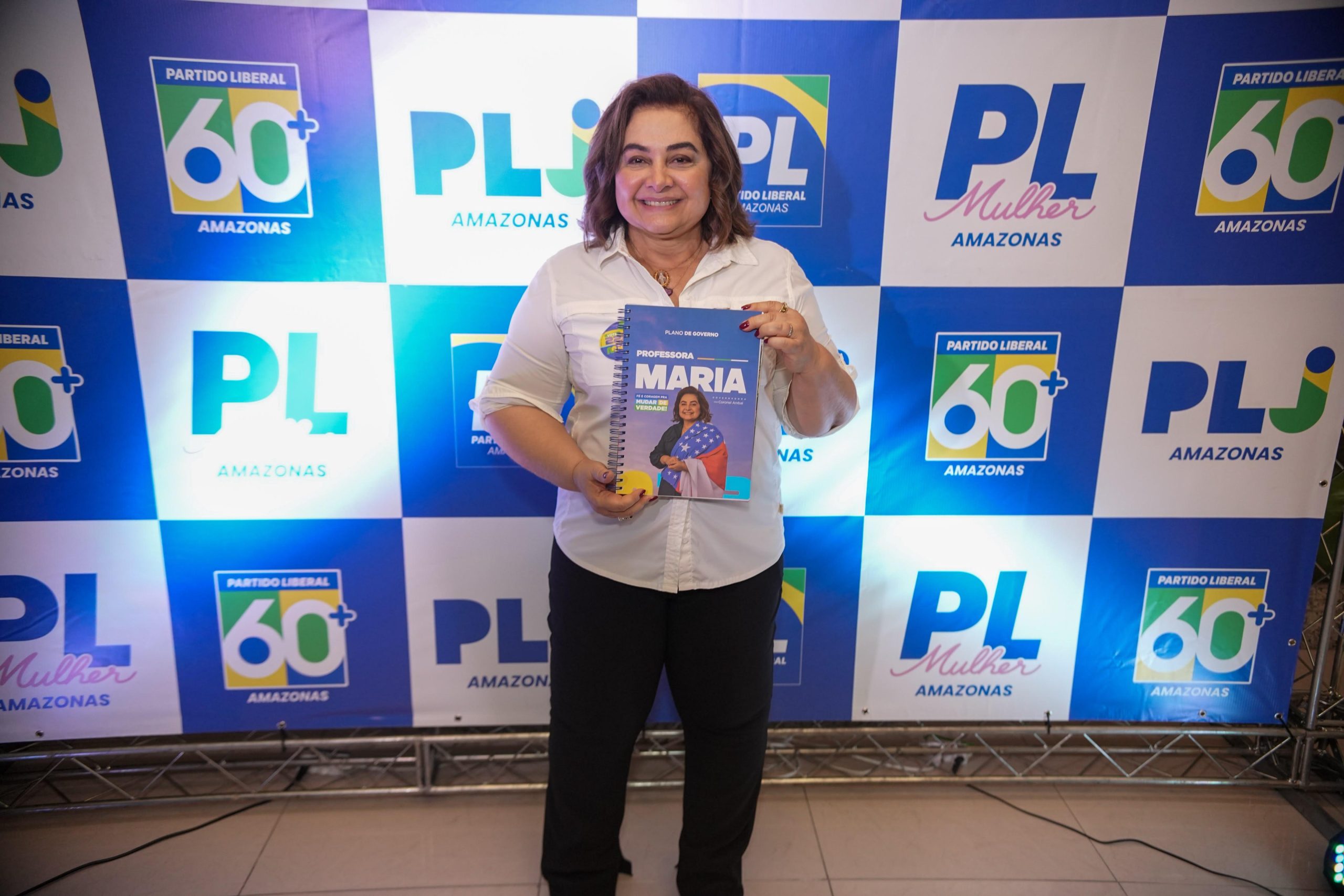 Plano da Professora Maria para segurança pública foi feito por quem sabe combater a bandidagem