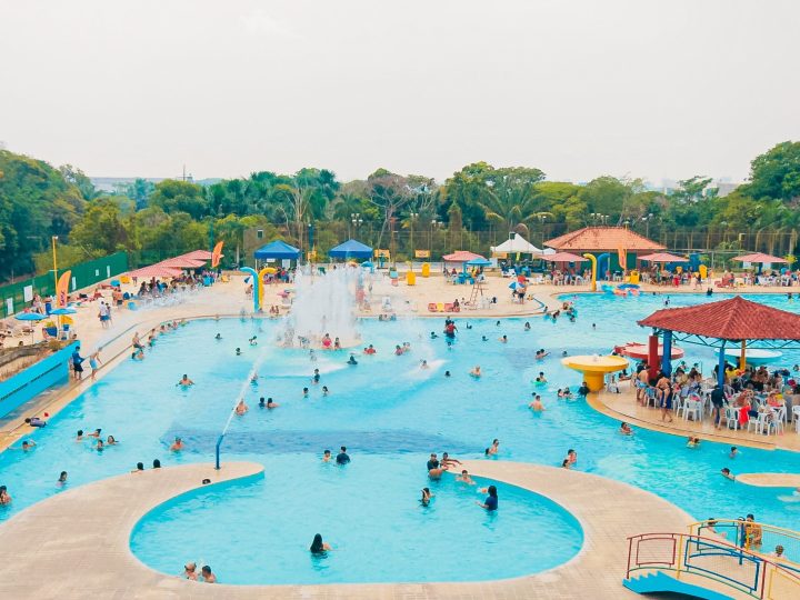 Parque Aquático do Sesc é opção de lazer durante feriado em Manaus