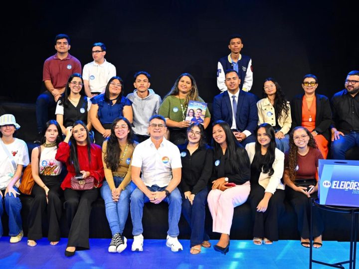 David propõe fortalecer a UEA e facilitar a entrada dos jovens no mercado de trabalho