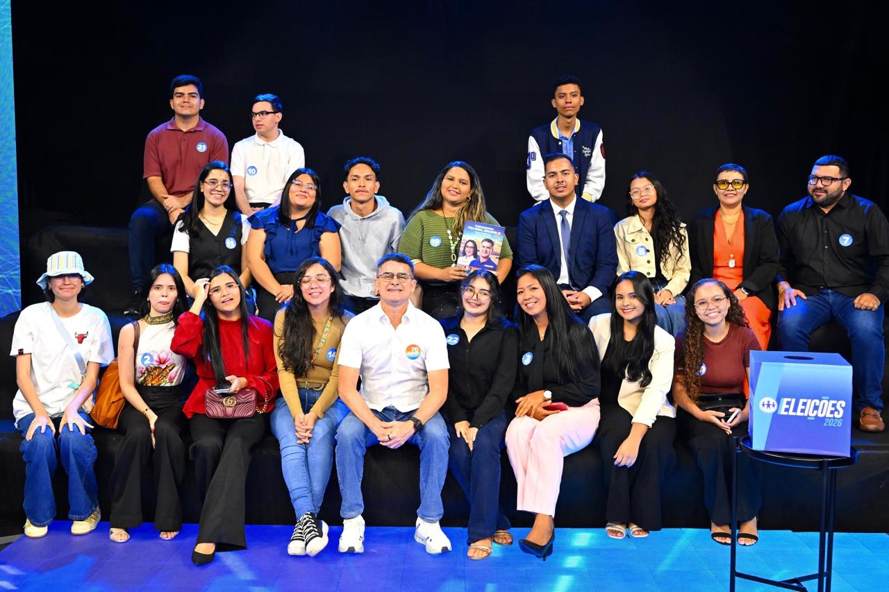 David propõe fortalecer a UEA e facilitar a entrada dos jovens no mercado de trabalho