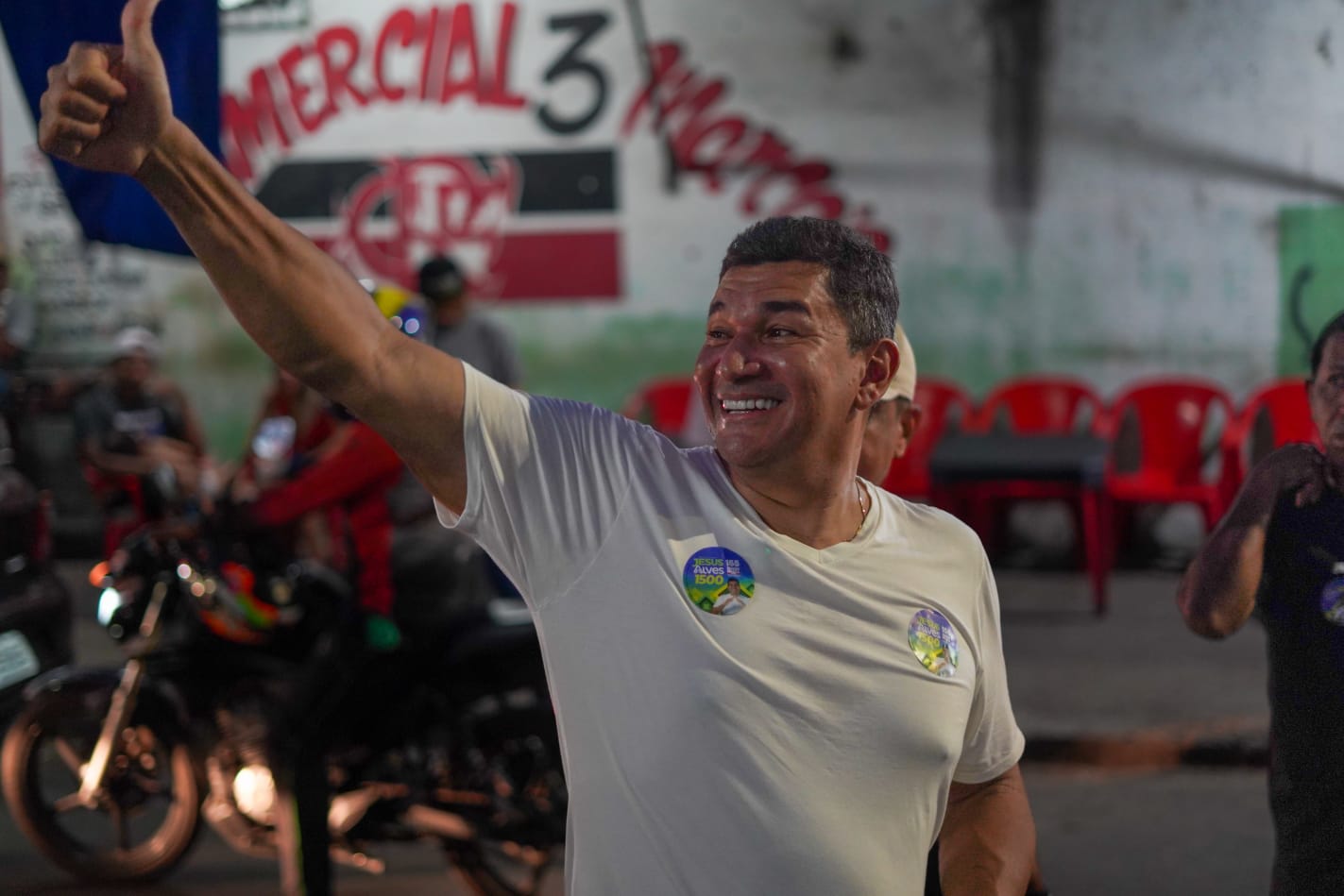 “Aqui, é o quarto maior núcleo urbano irregular do país. Então, a nossa luta tem que ser contínua: levar a regularização fundiária para o povo”, afirmou Jesus