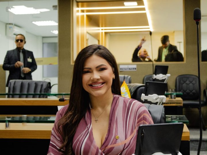 Brena Dianná é uma das deputadas estaduais mais atuantes do Amazonas