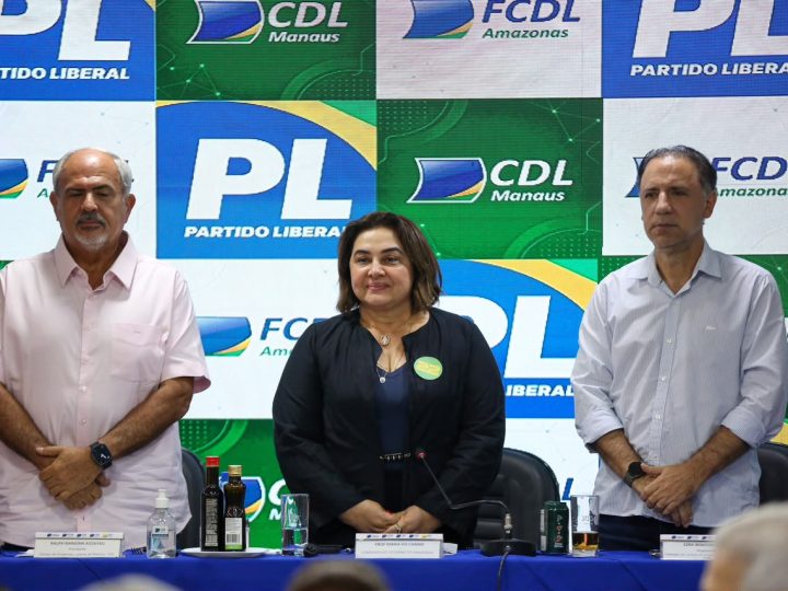 Em apresentação de propostas a lojistas, Professora Maria diz que será ‘mão amiga’ do comércio