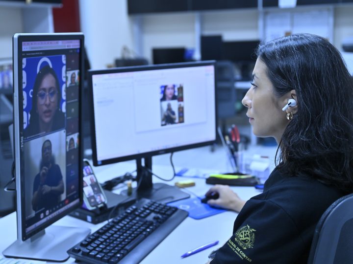 TCE-AM promove Roda de Cidadania sobre meio ambiente com cursistas do Profac