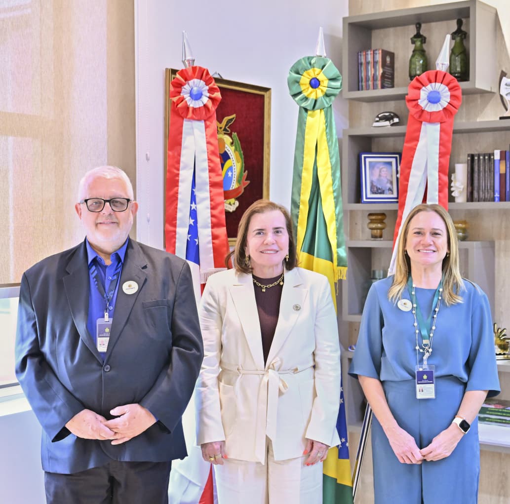 Yara Amazônia Lins recebe secretário da Sead-AM em visita institucional