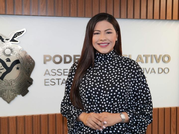 Deputada Brena Dianná denuncia apagão e incêndios na estrada que liga Manacapuru a Novo Airão e exige providências imediatas
