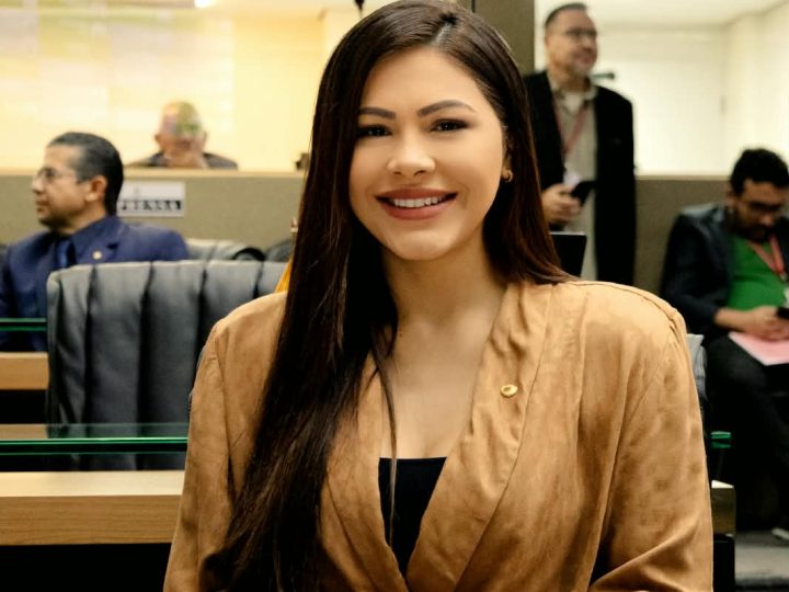 Inclusão no discurso e na prática: Brena Dianná propõe ações na Aleam para debater inclusão e direitos da comunidade surda no Amazonas