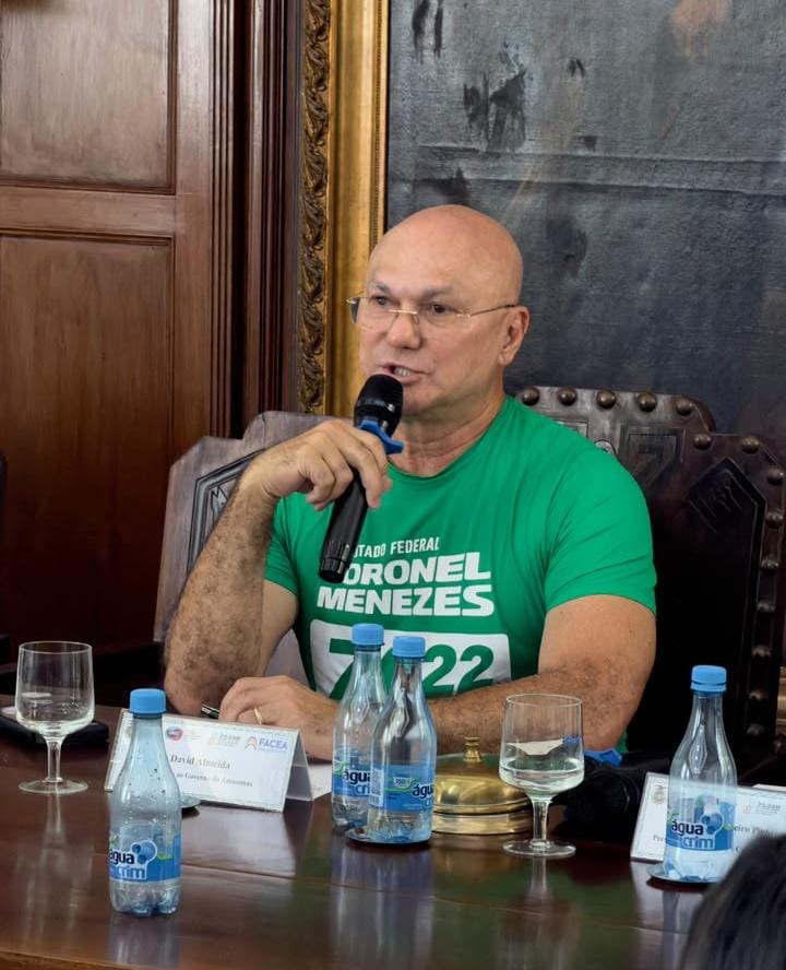Coronel Menezes assume compromisso com o comércio do Amazonas