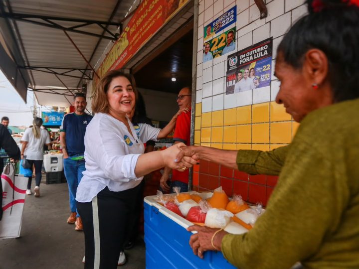 Professora Maria garante parceria com feirantes e produtores rurais amazonenses