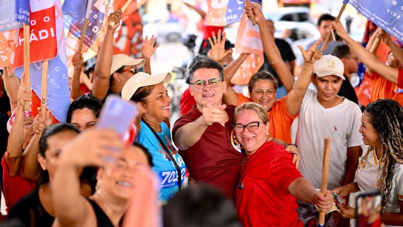 David empata na liderança rumo ao 2º turno das eleições para o Governo do Amazonas