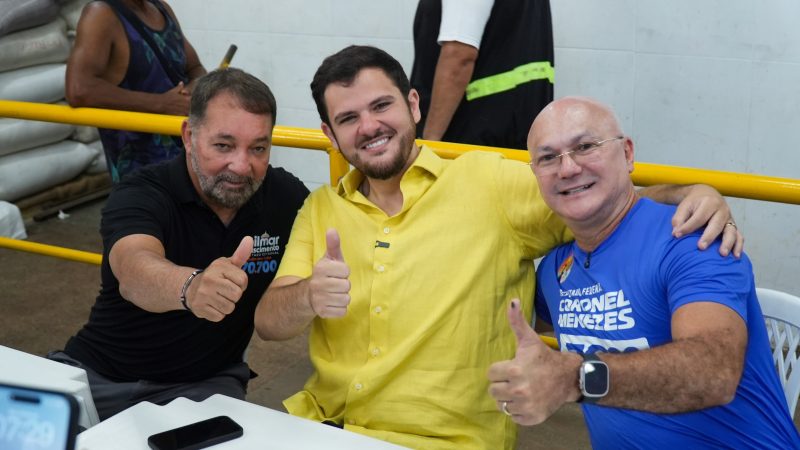 Coronel Menezes reafirma compromisso com feirantes e permissionários de Manaus