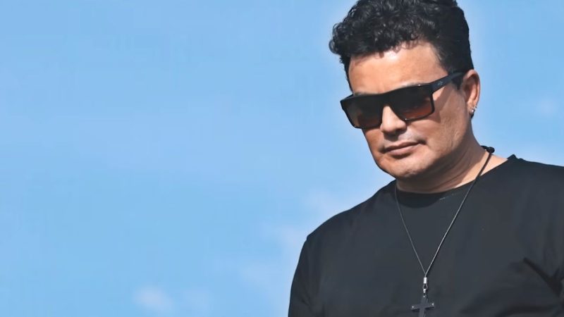 Renner quebra o silêncio e pede orações após desaparecimento de helicóptero de Rick