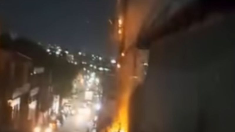 Transformador explode e danifica casas no bairro Alvorada, em Manaus