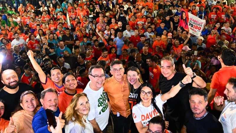 Em Manaus, Augusto Cury promete asfaltar BR-319 no primeiro ano de governo e defende pacificação do país