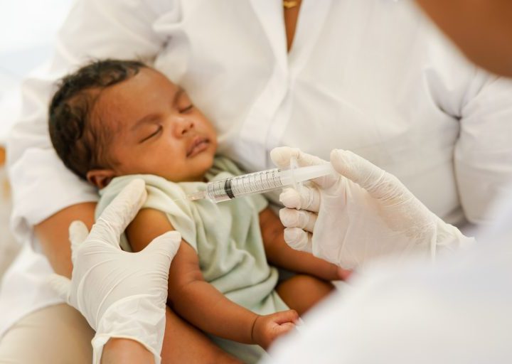 Projeto assegura em lei vacina contra bronquiolite em crianças pelo SUS
