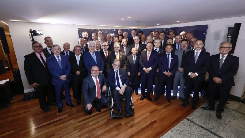 *José Roberto Tadros é reeleito, por unanimidade, presidente da CNC para o mandato 2026-2030*