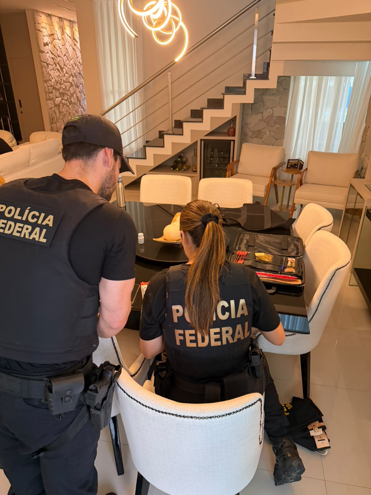 PF cumpre diligências em investigação ligada a campanha de candidato a deputado nas eleições de 2022