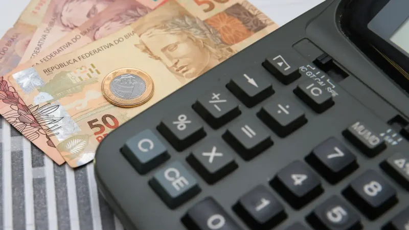 Governo prevê arrecadar R$ 636 bilhões com nova CBS em 2027