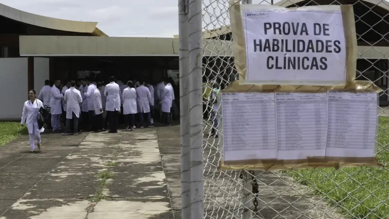 Revalida 2026/2: prazo de envio de diploma médico termina dia 19