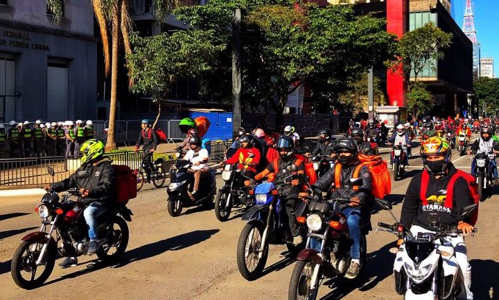 Comissão mista adia votação de MP que simplifica regras para motoboys e mototaxistas