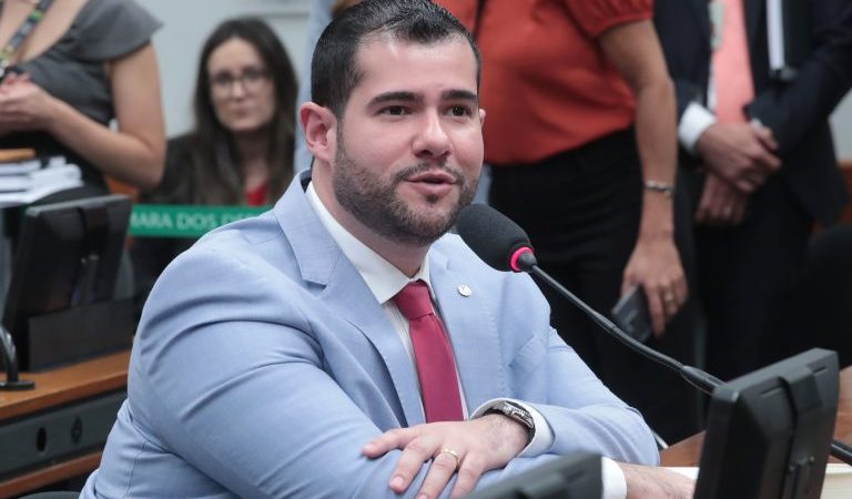Comissão aprova protocolo nacional para investigar desaparecimento de jovens   Fonte: Agência Câmara de Notícias