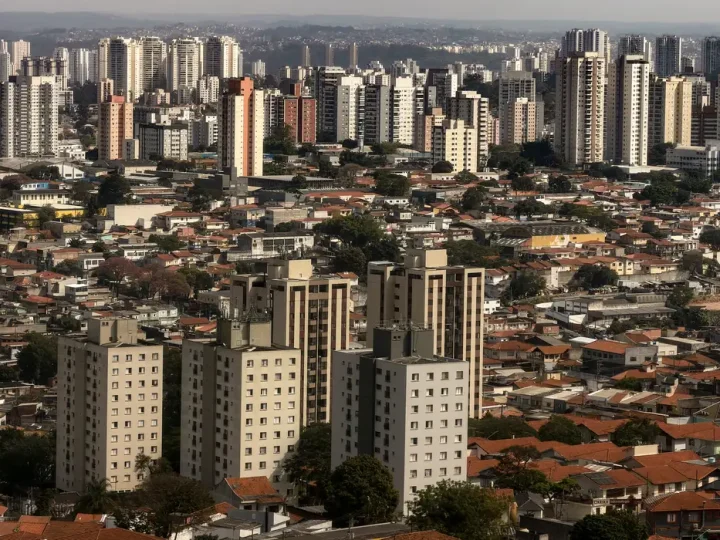 Pessoas com deficiência vivem em piores condições de moradia, diz IBGE