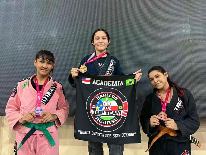 Copa feminina reúne 130 atletas de jiu-jítsu em Parintins