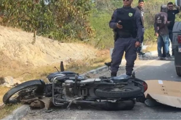 Motociclista morre atropelado por carreta no Distrito Industrial