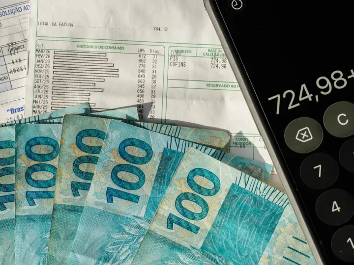 Arrecadação federal ultrapassa R$ 2 trilhões em oito meses