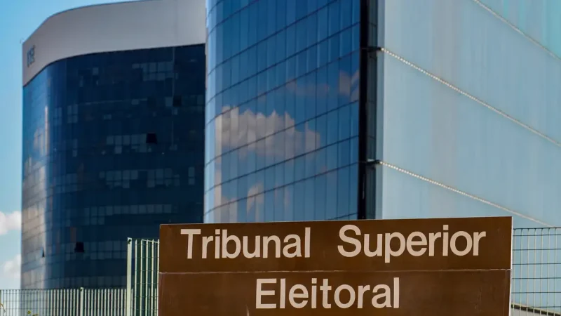 TSE recebeu mais de 50 mil denúncias de propaganda irregular