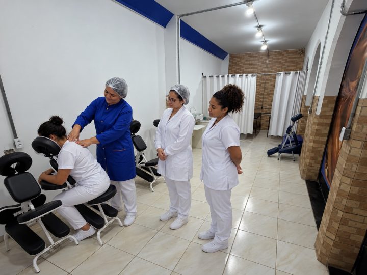 Em Manaus, escola inaugura centro de práticas com 15 laboratórios e amplia oferta de bolsas