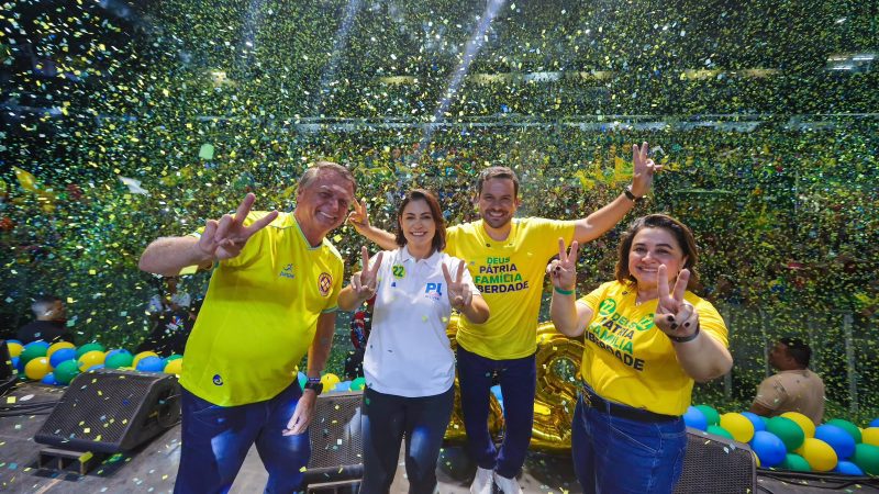Professora Maria anuncia vinda de Michelle Bolsonaro e o retorno de Flávio ao Amazonas no segundo turno
