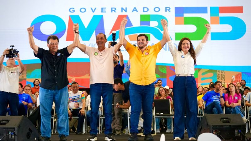 Omar reúne apoio dos 62 prefeitos do Amazonas e defende união para governar o Estado